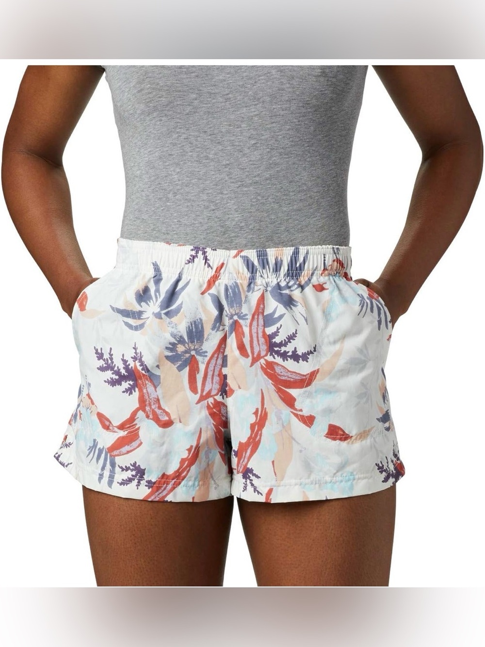 Columbia Womens Sandy River Ii Printed Short size Medium 5” inseam
